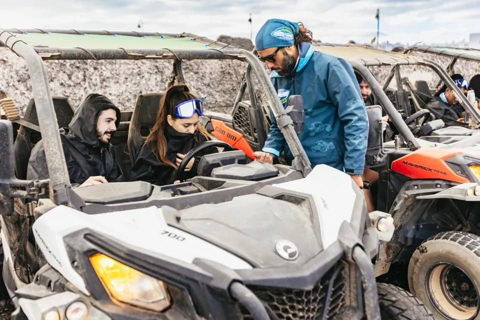 Thumbnail 1 of the excursion /lanzarote/buggy/buggy2.webp