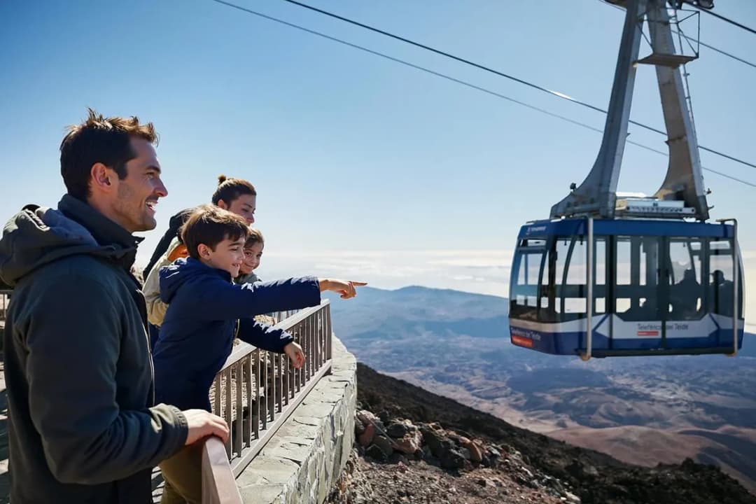 main image of the excursion Tour al Teide con teleférico y traslado